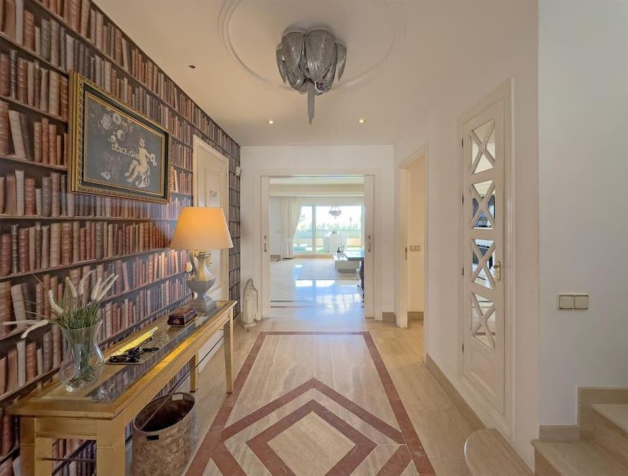 Elegant Penthouse On Marbella's Golden Mile Apartment Marbella