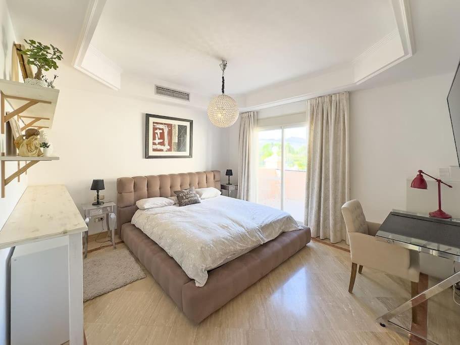 Elegant Penthouse On Marbella's Golden Mile * Marbella